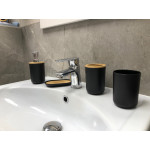Kúpeľňová súprava 6 ks dávkovač kefiek čierna